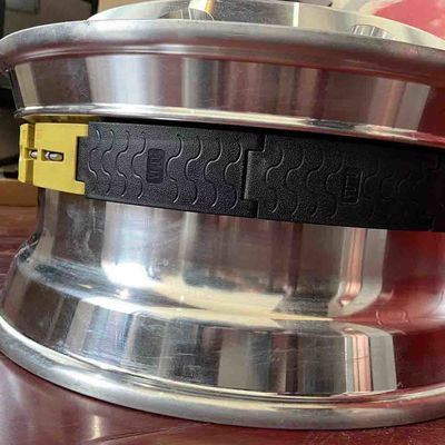 نظام السلامة يسمح للسيارة بالقيادة بأمان وسلاسة